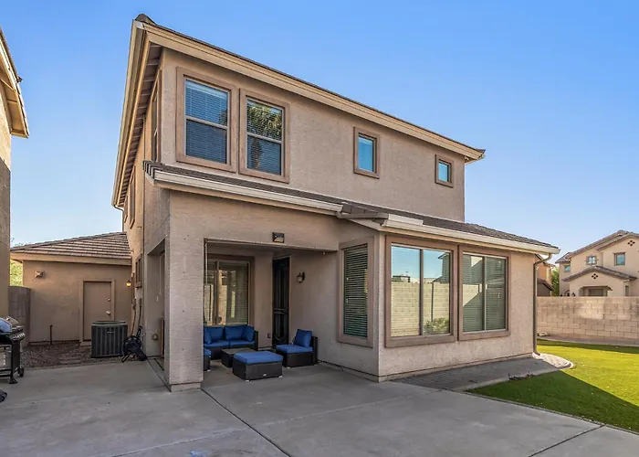 Entire In Downtown, Arizona Holiday home Surprise